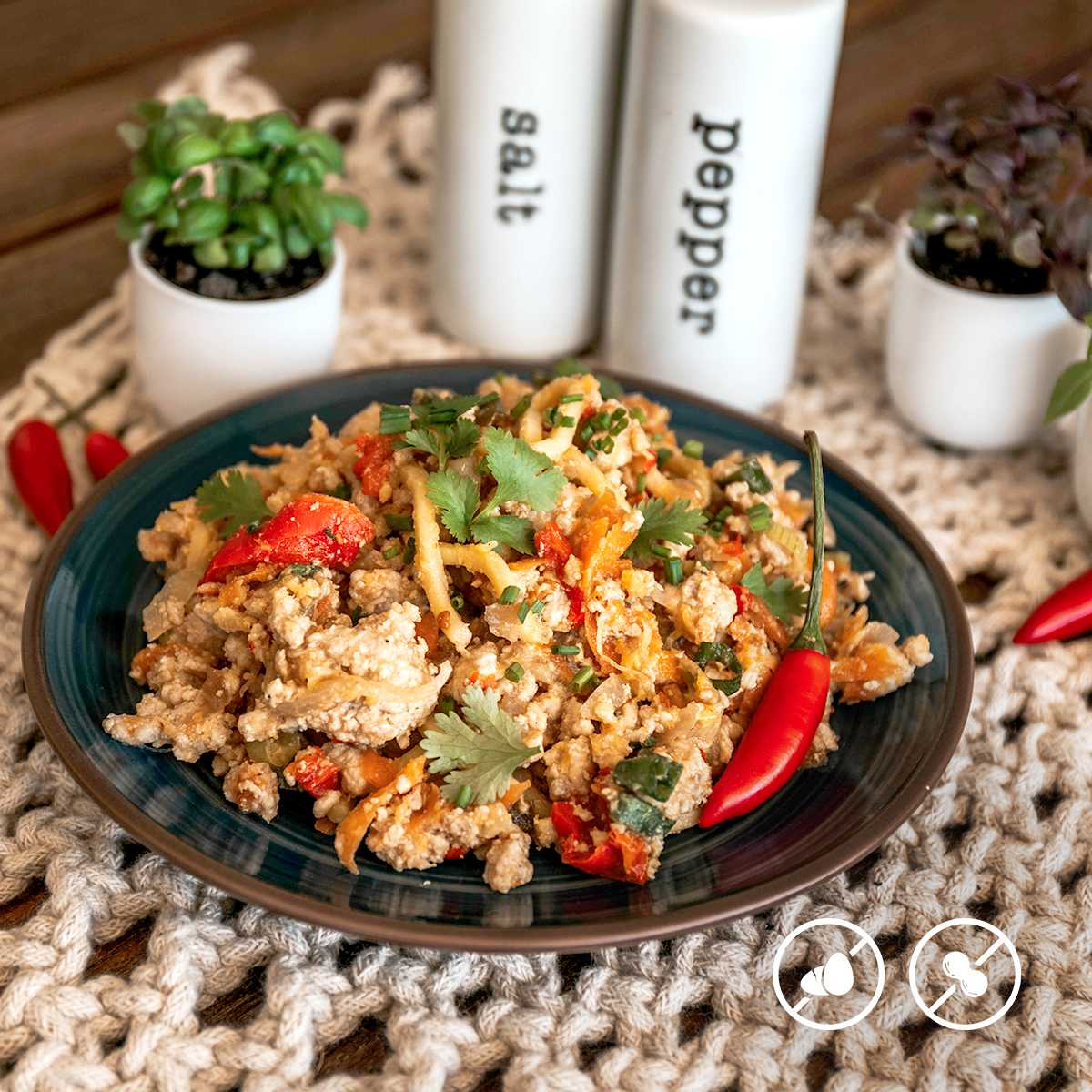 Sweet Chili Chicken Noodles (Performance)