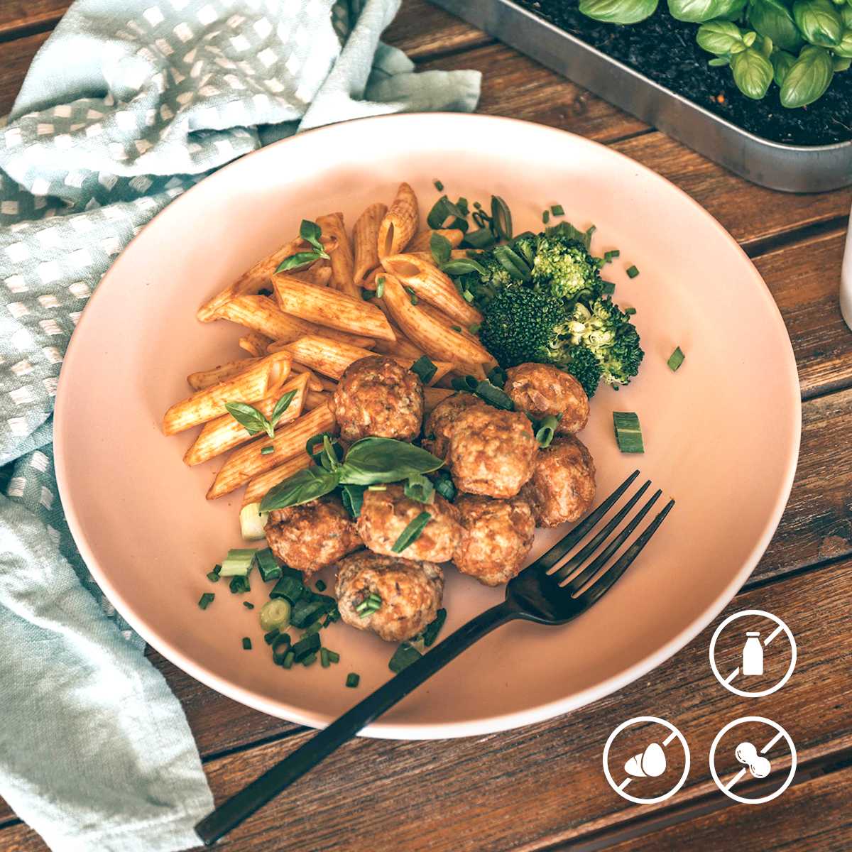 Turkey Meatballs & Pasta (Performance)
